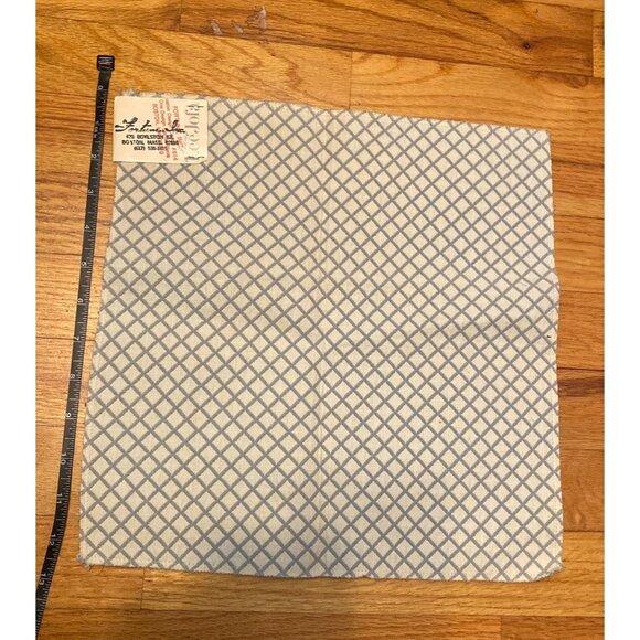 Pembroke Matelassé Heather Grey 100% Cotton Fabric Piece  Lee Jofa 12 1/2" x 13" - Picture 4 of 5